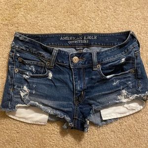 American Eagle Dark Wash Destroyed Denim Jeans